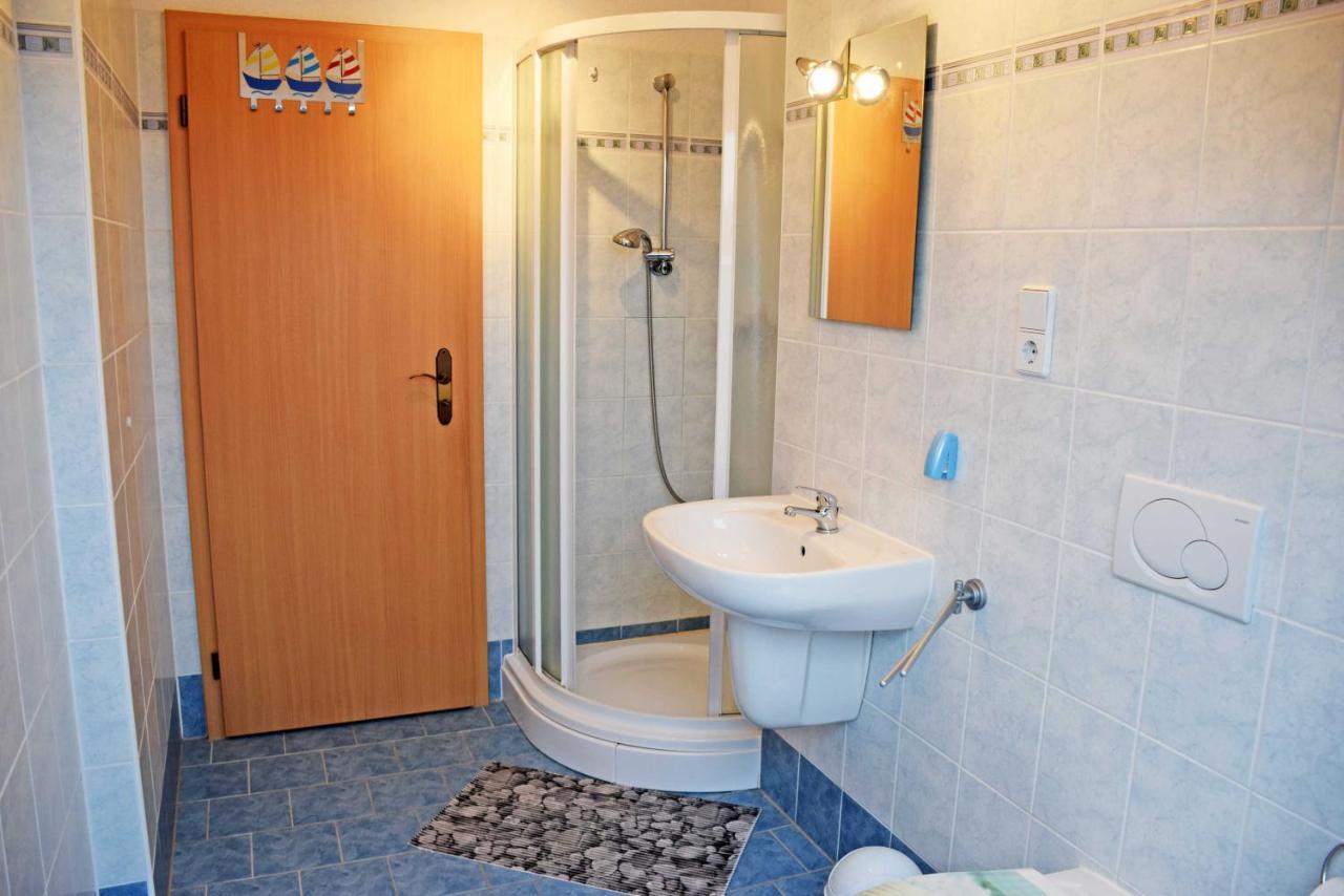 Ferienappartement Petra Kliesow Гагер Номер фото